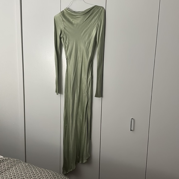 Bec & Bridge Crest Midi Dress - Picture 3 of 4